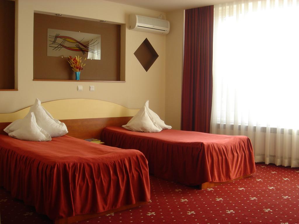 Hotel Kleyn คอนสตันซา ภายนอก รูปภาพ